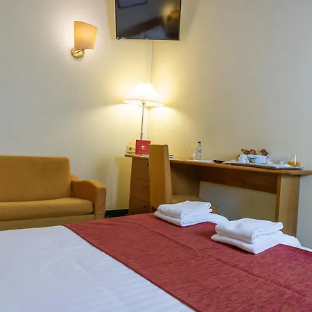 Flag Guimarães-fafe Hotel 3*