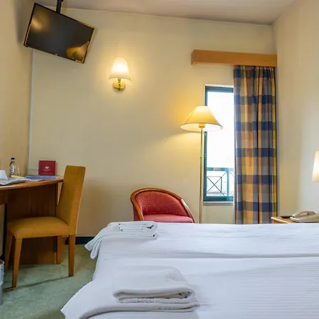 Flag Guimaraes 3* Fafe