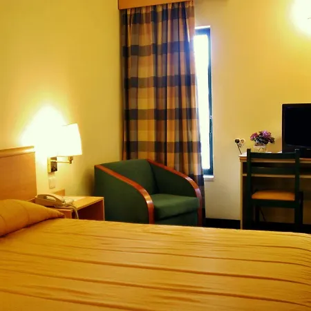 Flag Guimaraes-fafe Hotel