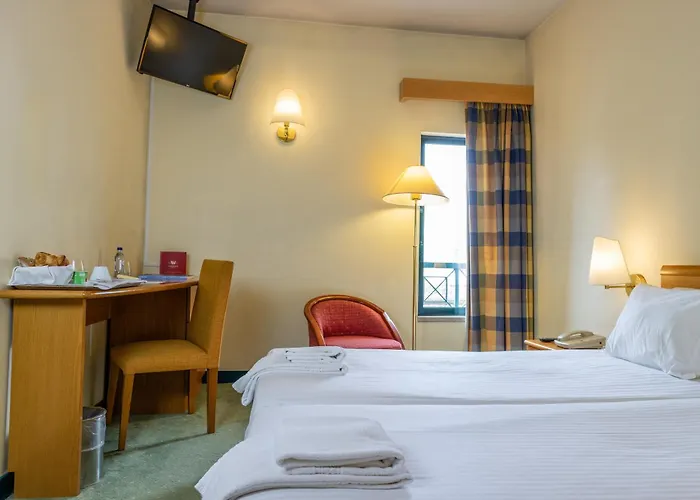 Flag Guimaraes 3* Fafe